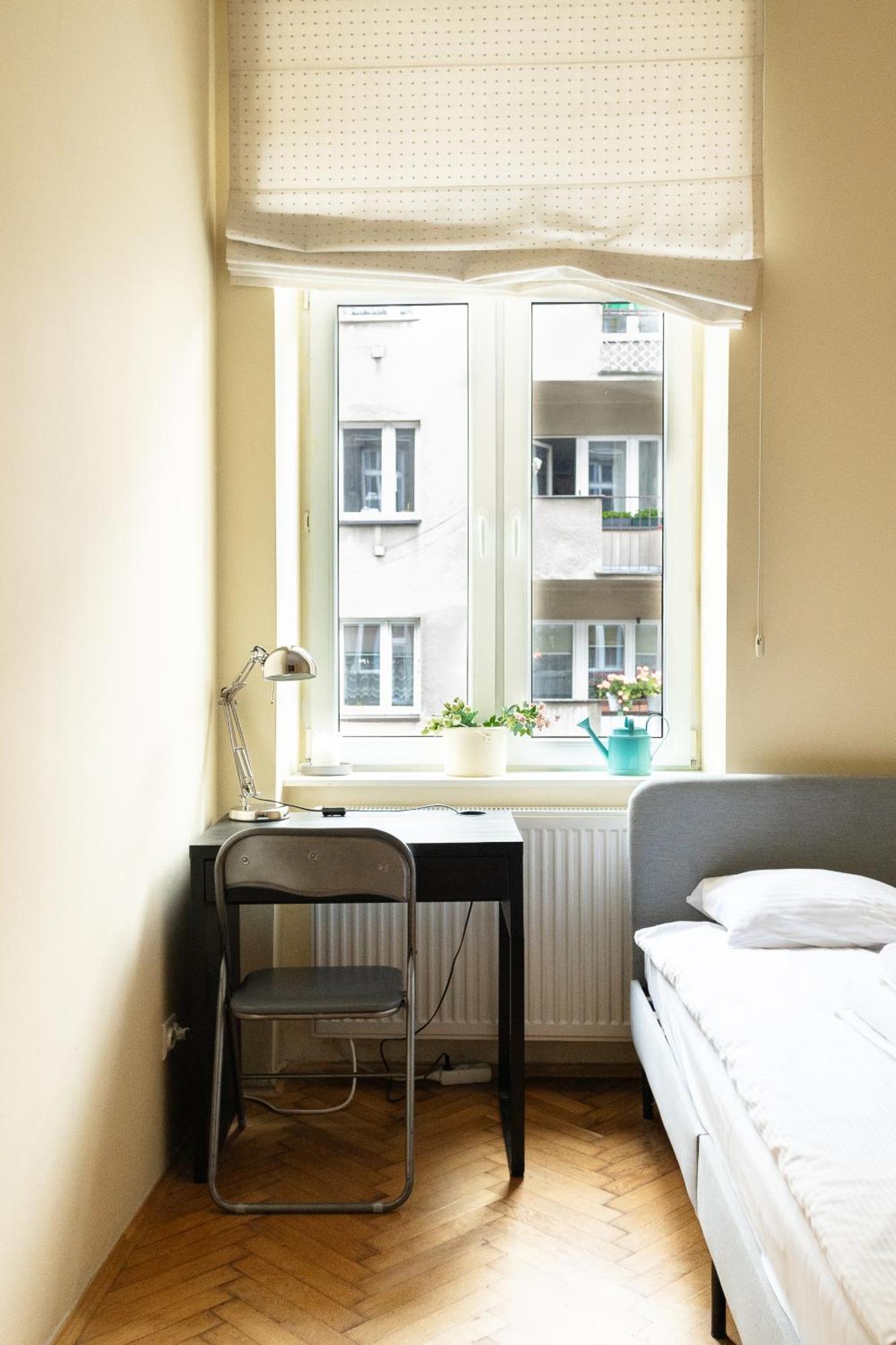 Homely 4 Bedroom Apartment - Old Town - By Upstairs Cracovia Exterior foto